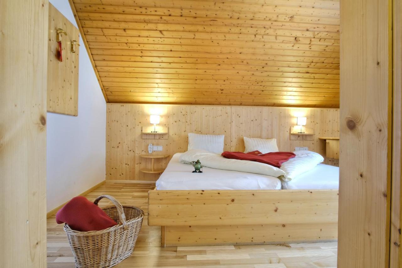 Seehotel & Seeapartments Kaerntnerhof- Direkt Am See! Hotel Weissensee
